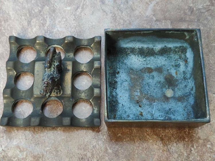 ที่เขี่ยบุหรี่สิงห์ ทองเหลือง  รูปที่ 8