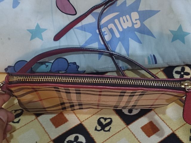 กระเป๋า burberry แท้สวยๆ รูปที่ 5