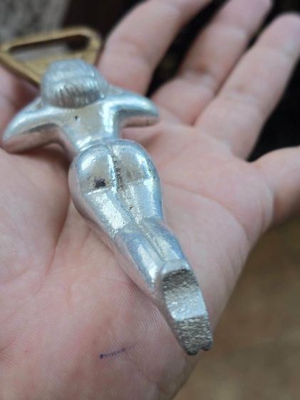 ที่เปิดฝาขวดงานเก่าวินเทจ สาวเซ็กซี่ หัวเปิดเป็นทองเหลือง  รูปที่ 5