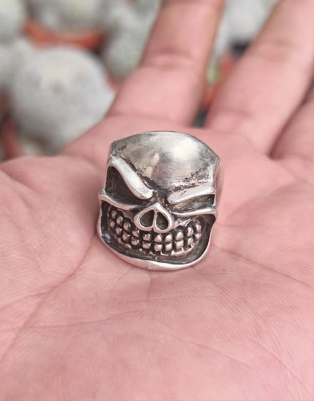 แหวนกะโหลกเงินแท้ งานนอก  งานมันส์ๆ​ ราคาดีๆครับ