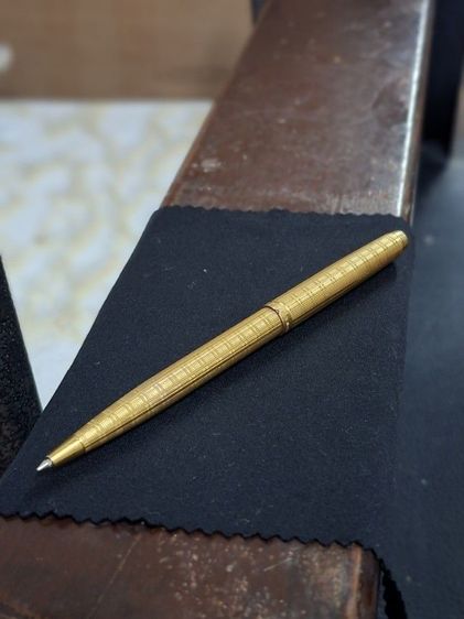 ปากกา Parker Sonnet Rollerball Gold สีทอง ของเก็บสะสม  รูปที่ 8