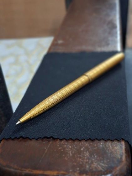 ปากกา Parker Sonnet Rollerball Gold สีทอง ของเก็บสะสม  รูปที่ 17