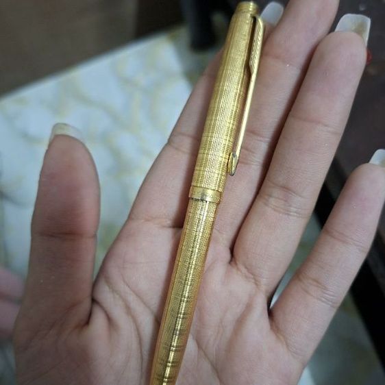 ปากกา Parker Sonnet Rollerball Gold สีทอง ของเก็บสะสม  รูปที่ 5