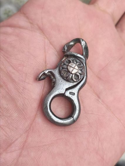 เครื่องประดับต่างๆ พวงกุญแจเงินแท้ งานนอก​ สวยหายาก​ ราคาดีๆครับ