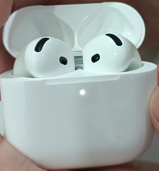Apple AirPods 4 รุ่นธรรมดา