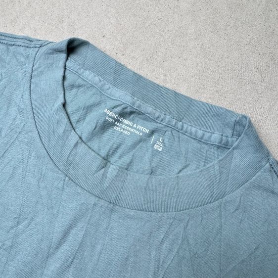 เสื้อยืด Abercrombie and Fitch ผ้าดีมาก Size L รูปที่ 4