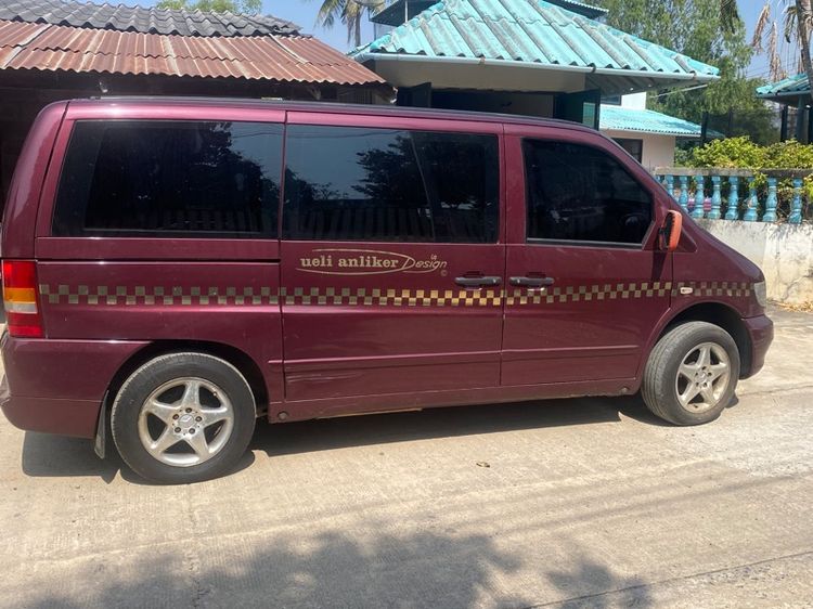 Mercedes-Benz รุ่นอื่นๆ 2002 รุ่นย่อยอื่นๆ Van เบนซิน เกียร์อัตโนมัติ แดง รูปที่ 3