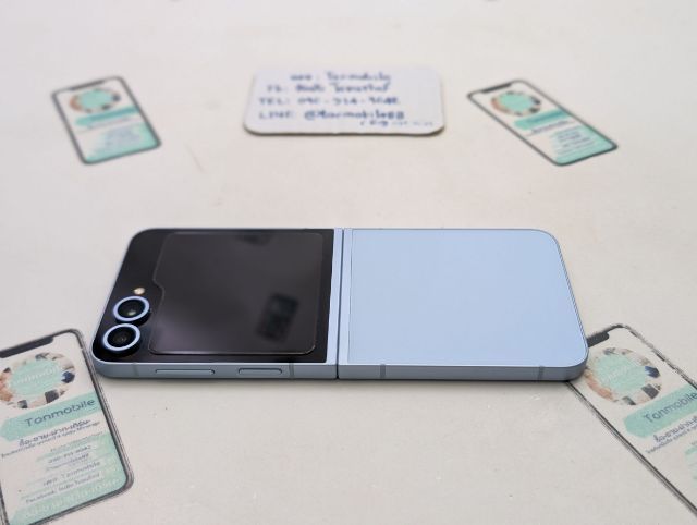 ขาย เทิร์น Samsung Galaxy Z Flip 6 สี Blue 512 GB ศูนย์ไทย สภาพใหม่เอี่ยม อุปกรณ์ครบยกกล่อง เพียง 11,590 บาท เท่านั้น ครับ รูปที่ 6