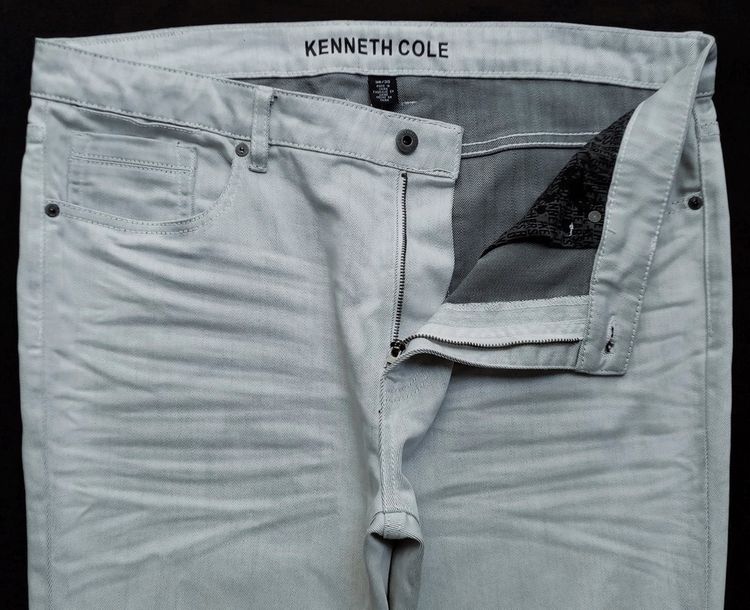KENNETH COLE ยีนส์ ทรงสวย สีเทาอ่อน 