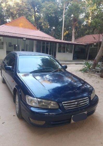 รถ Toyota Camry 2.2 GXi สี น้ำเงิน
