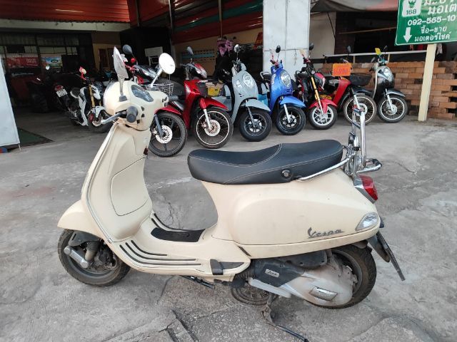 เวสป้าvespa สด เทิร์น อุดร รูปที่ 2