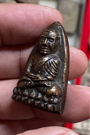 หลวงปู่ทวด เตารีดเก่าๆ รูปที่ 3