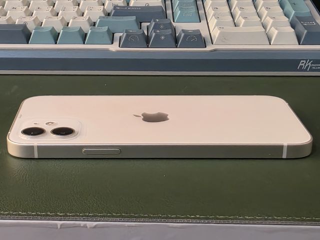 Iphone 12 128g สีขาว สภาพดี รูปที่ 4