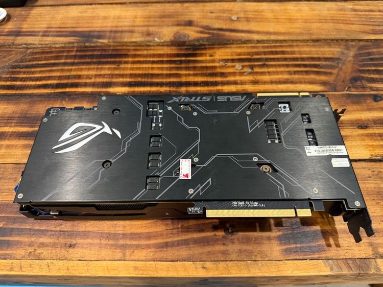 กทม. ASUS ROG Strix RTX 2080 Ti 11GB มือสอง รูปที่ 3