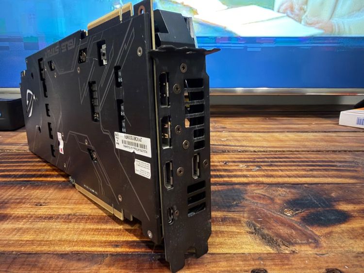 กทม. ASUS ROG Strix RTX 2080 Ti 11GB มือสอง รูปที่ 4
