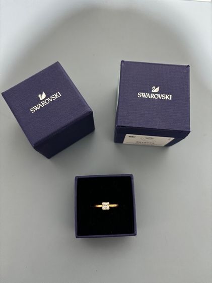 SWAROVSKI รูปที่ 2