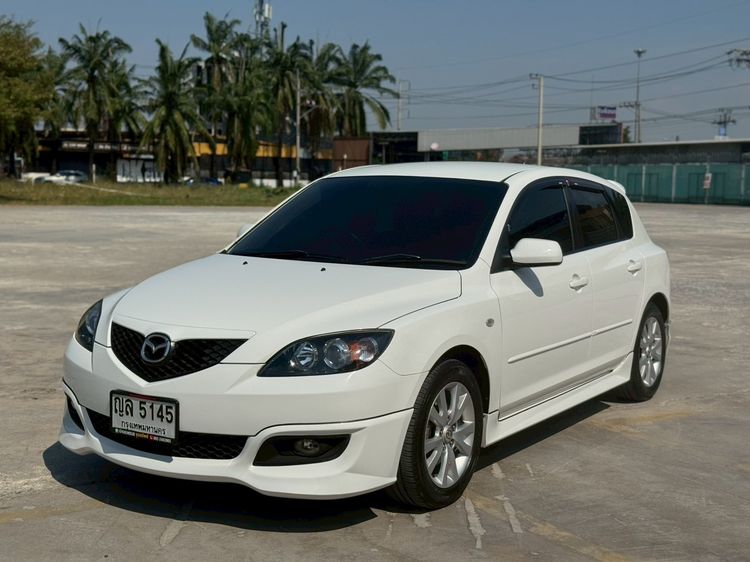 รถ Mazda Mazda3 1.6 V สี ขาว