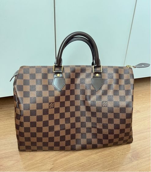 กระเป๋า LV Speedy 35