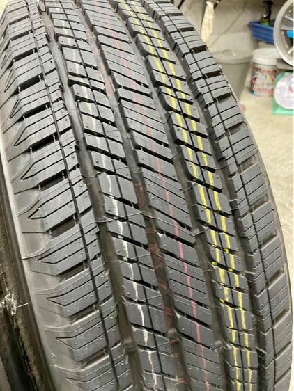 ยางถอดป้ายแดงขอบ 17” ยี่ห้อ BRIDGESTONE รุ่น DUELER HT ขนาด 255-70R17 ปี 25 สีเส้นตุ่มหน้ายางยังอยู่ครบ รูปที่ 8