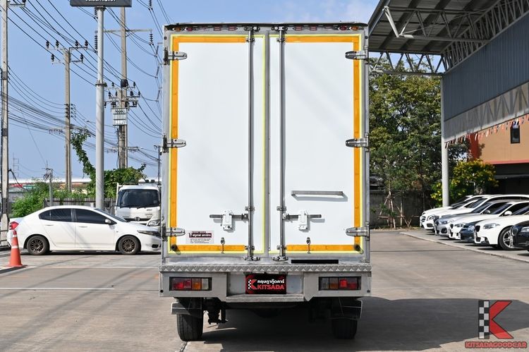 Isuzu D-MAX 2022 1.9 B Pickup ดีเซล ไม่ติดแก๊ส เกียร์ธรรมดา ขาว รูปที่ 4