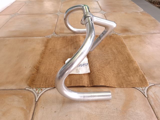 ชุดแฮนด์ Cinelli Criterium ตุ๊กตาคู่ และ เสต็ม A1 Milano Logo สภาพดี ส่งลงทะเบียนฟรี รูปที่ 6