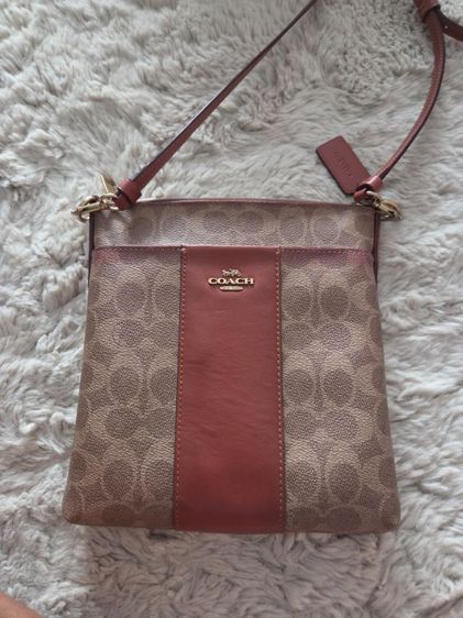 กระเป๋าสะพาย Coach แท้ มือสอง ใหม่มากใช้น้อย