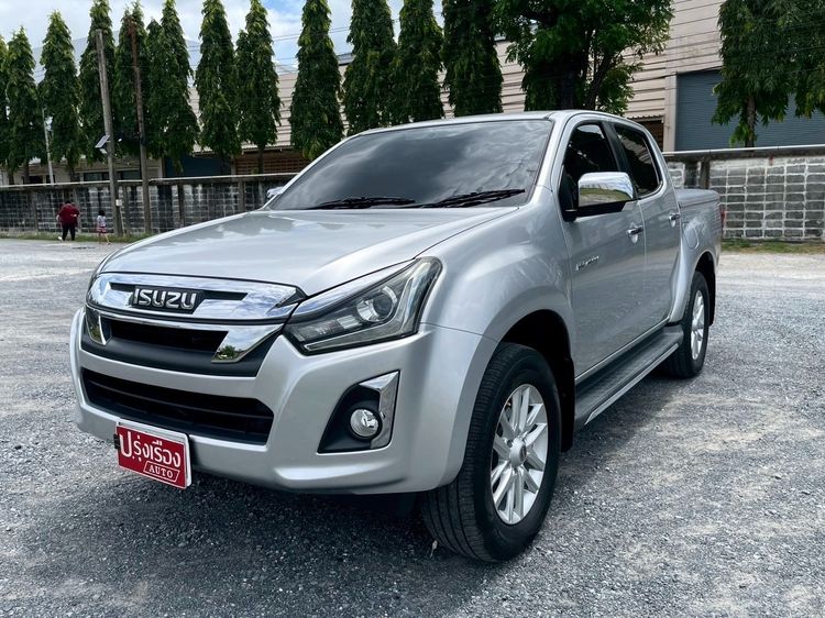 รถ Isuzu D-MAX 1.9 Hi-Lander Stealth Z Prestige สี เทา