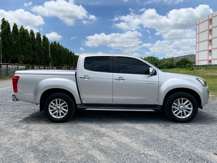 Isuzu D-MAX 2019 1.9 Hi-Lander Stealth Z Prestige Pickup ดีเซล ไม่ติดแก๊ส เกียร์อัตโนมัติ เทา รูปที่ 4