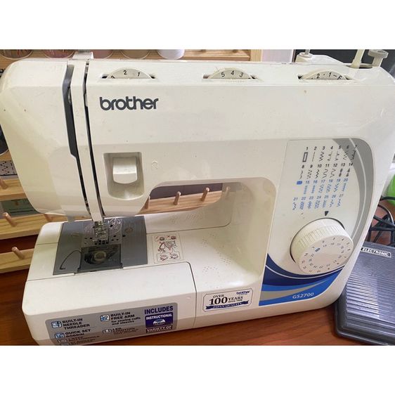 จักรเย็บผ้าbrother gs2700