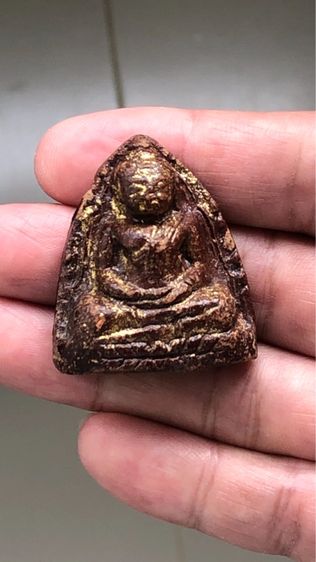 พระหลวงพ่อโต พิมพ์ขัดสมาธิ กรุวัดบางกระทิง