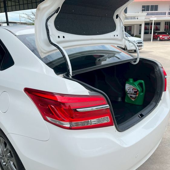 Toyota Vios 2019 1.5 Mid Sedan เบนซิน ไม่ติดแก๊ส เกียร์อัตโนมัติ ขาว รูปที่ 4