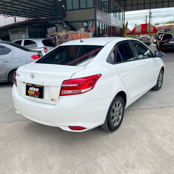 Toyota Vios 2019 1.5 Mid Sedan เบนซิน ไม่ติดแก๊ส เกียร์อัตโนมัติ ขาว รูปที่ 2