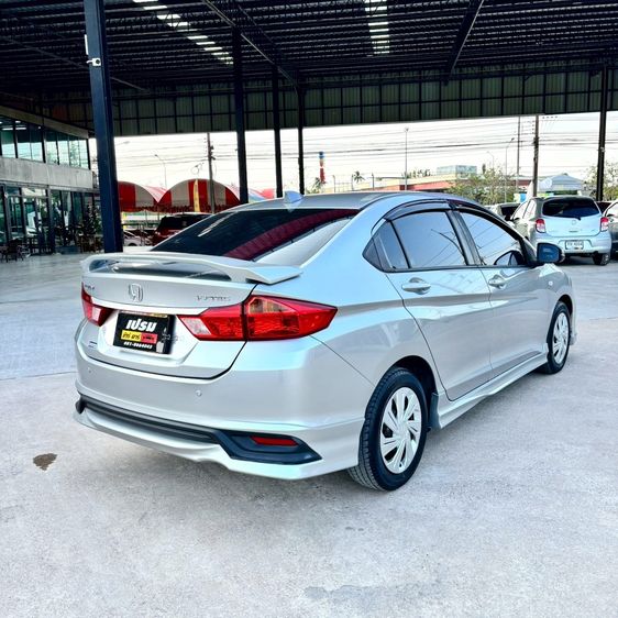 Honda City 2019 1.5 S Sedan เบนซิน ไม่ติดแก๊ส เกียร์อัตโนมัติ บรอนซ์เงิน รูปที่ 2