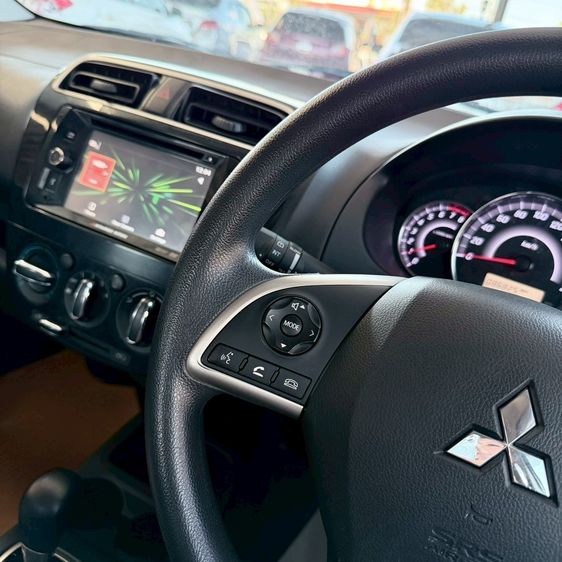 Mitsubishi Mirage 2019 1.2 GLX Sedan เบนซิน ไม่ติดแก๊ส เกียร์อัตโนมัติ ขาว รูปที่ 4