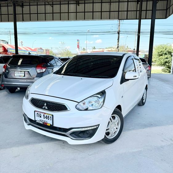 รถ Mitsubishi Mirage 1.2 GLX สี ขาว