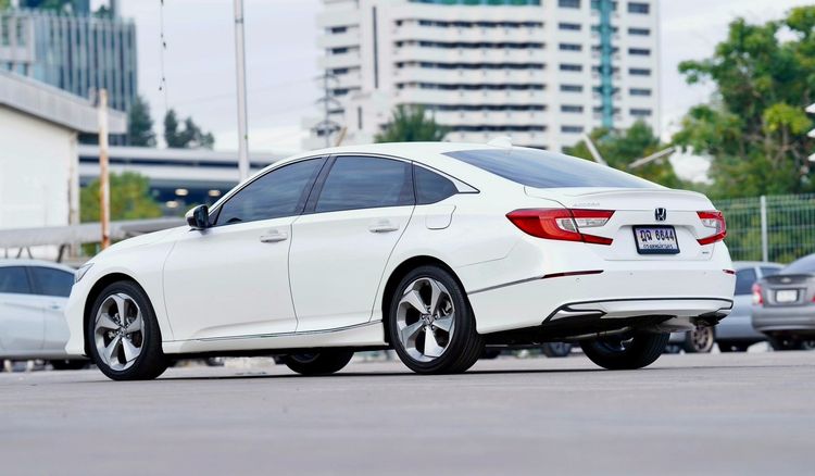 Honda Accord 2022 2.0 Hybrid Tech Sedan ไฮบริด เกียร์อัตโนมัติ ขาว รูปที่ 4