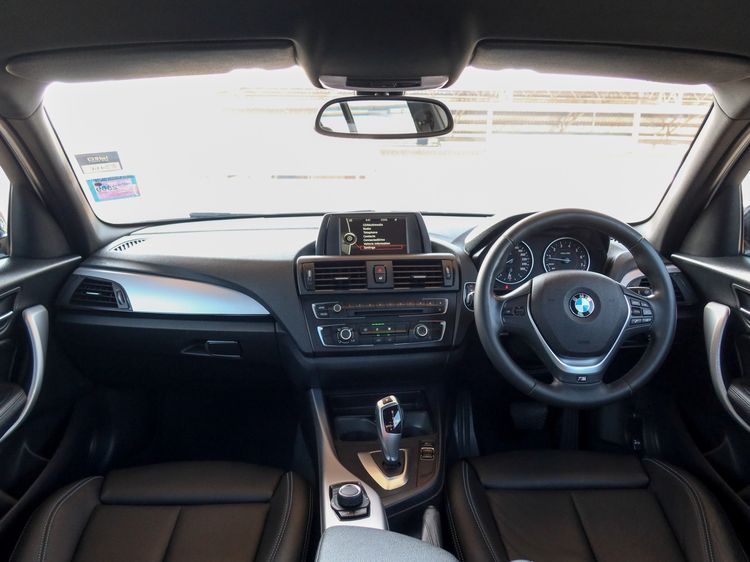 BMW Series 1 2014 116i Sedan āđāļāļāļāļīāļ āđāļĄāđāļāļīāļāđāļāđāļŠ āđāļāļĩāļĒāļĢāđāļāļąāļāđāļāļĄāļąāļāļī āļāļēāļ§ āļĢāļđāļāļāļĩāđ 2