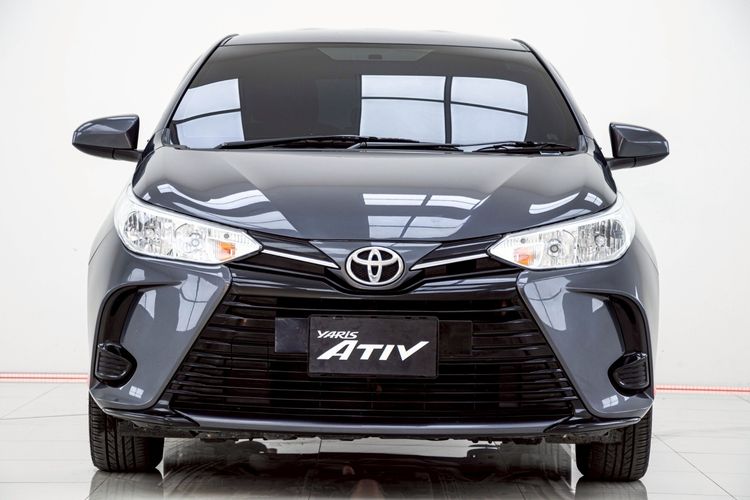 Toyota Yaris ATIV 2021 1.2 Entry Sedan เบนซิน ไม่ติดแก๊ส เกียร์อัตโนมัติ เทา รูปที่ 3