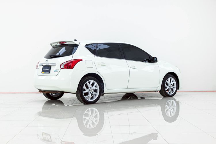Nissan Pulsar 2013 1.8 V Sedan เบนซิน ไม่ติดแก๊ส เกียร์อัตโนมัติ ขาว รูปที่ 4