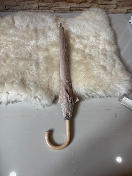 ร่ม Givenchy รูปที่ 2