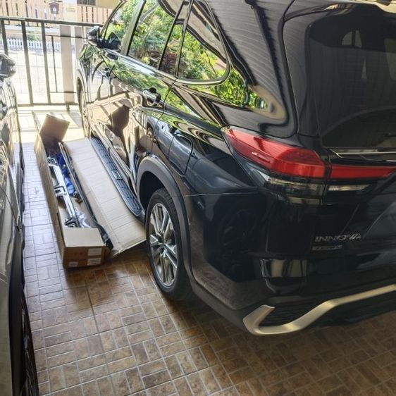 สเกิร์ตข้าง Innova Zenix hybrid  รูปที่ 2