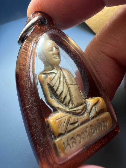 รูปหล่อแกะ หลวงพ่อเดิม วัดหนองโพ ไม่ทราบเนื้อ ไม่ใช่โลหะ ไม่ใช่ผง รูปที่ 7