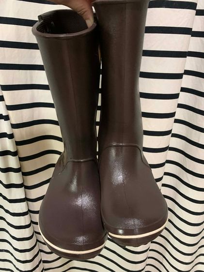 รองเท้าบูท Crocs boots  Original  Size w5 ขนาด 21cm ) ของแท้แน่นอน
