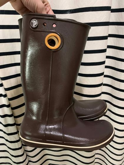 รองเท้าบูท Crocs boots  Original  Size w5 ขนาด 21cm ) ของแท้แน่นอน รูปที่ 2