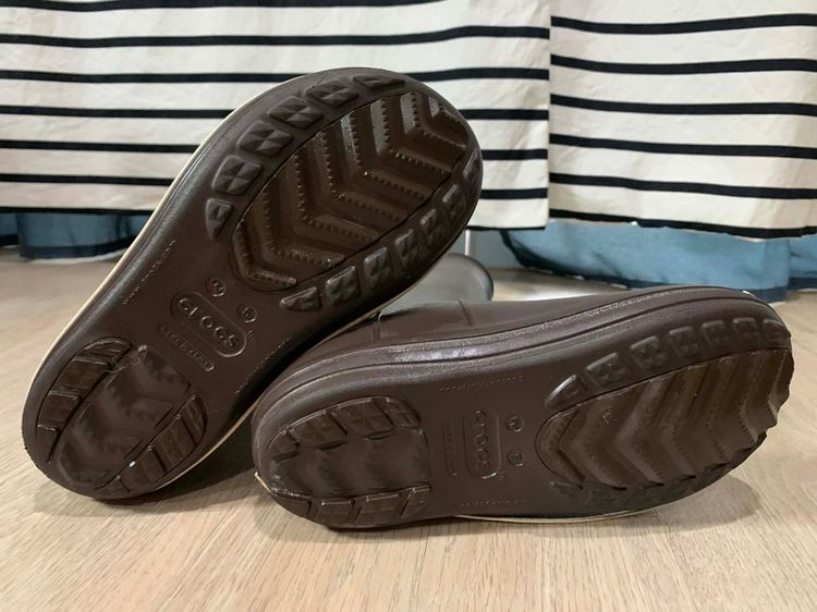 รองเท้าบูท Crocs boots  Original  Size w5 ขนาด 21cm ) ของแท้แน่นอน รูปที่ 13