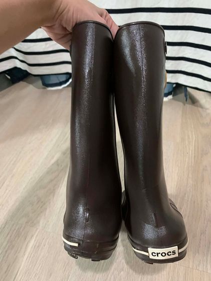 รองเท้าบูท Crocs boots  Original  Size w5 ขนาด 21cm ) ของแท้แน่นอน รูปที่ 8