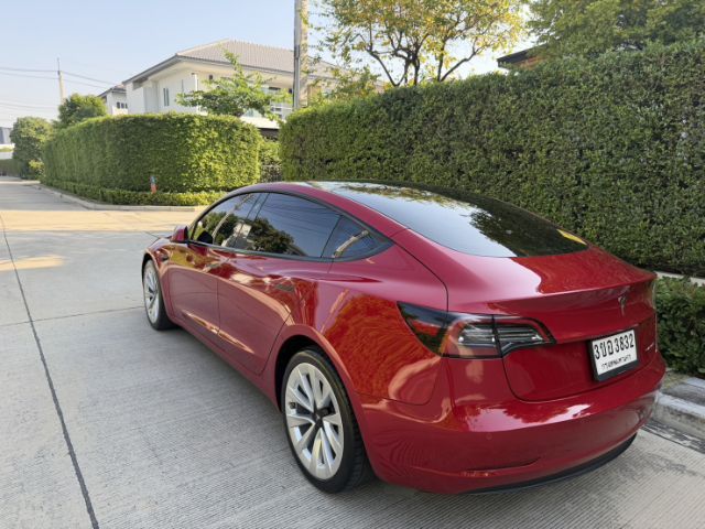 Tesla Model-3 2023 Long Range 4WD Sedan ไฟฟ้า เกียร์อัตโนมัติ แดง รูปที่ 3