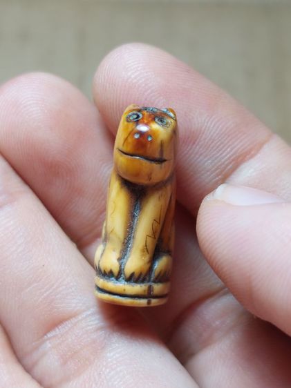 เครื่องรางสอหลวงพ่อปานวัดคลองด่านสวยเก่าฉ่ำ ตัวใหญ่อยู่จ้า