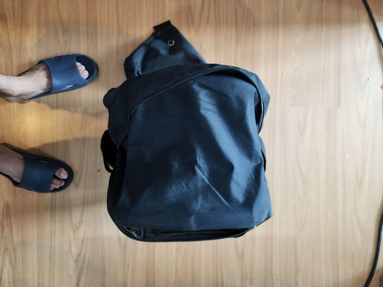Folding seat Backpack, Backpack that includes a seat inside. Seat and backpack fully functional รูปที่ 7