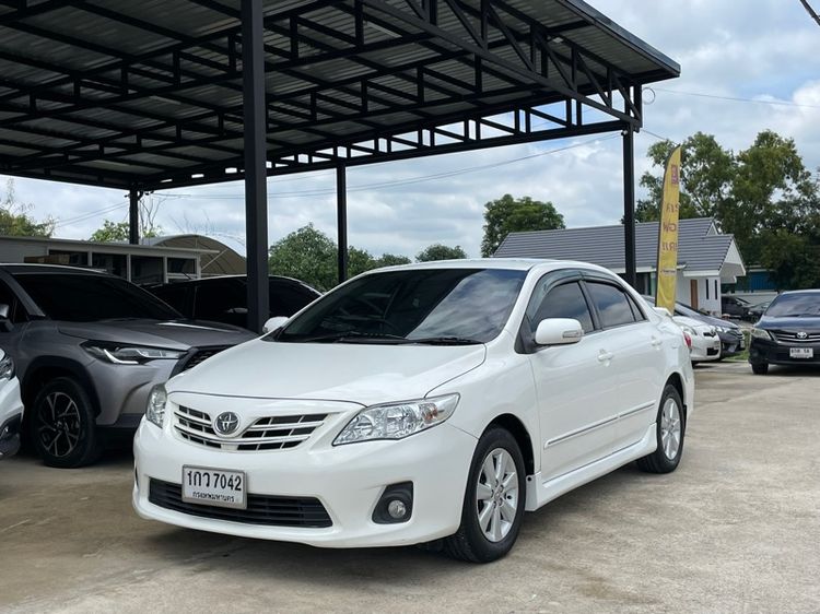 รถ Toyota Altis 1.6 E CNG สี ขาว